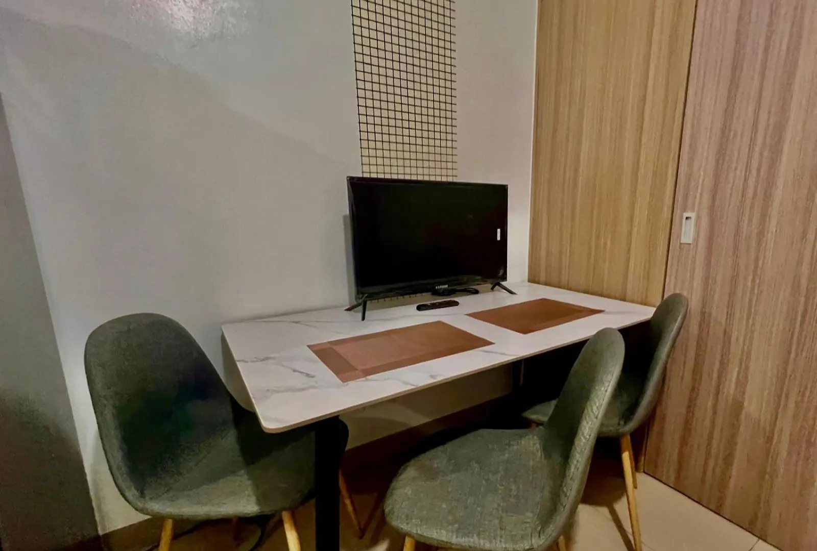 Mall Of Asia - Aseana Residences Shore Apartments Manila 0*,  Philippines