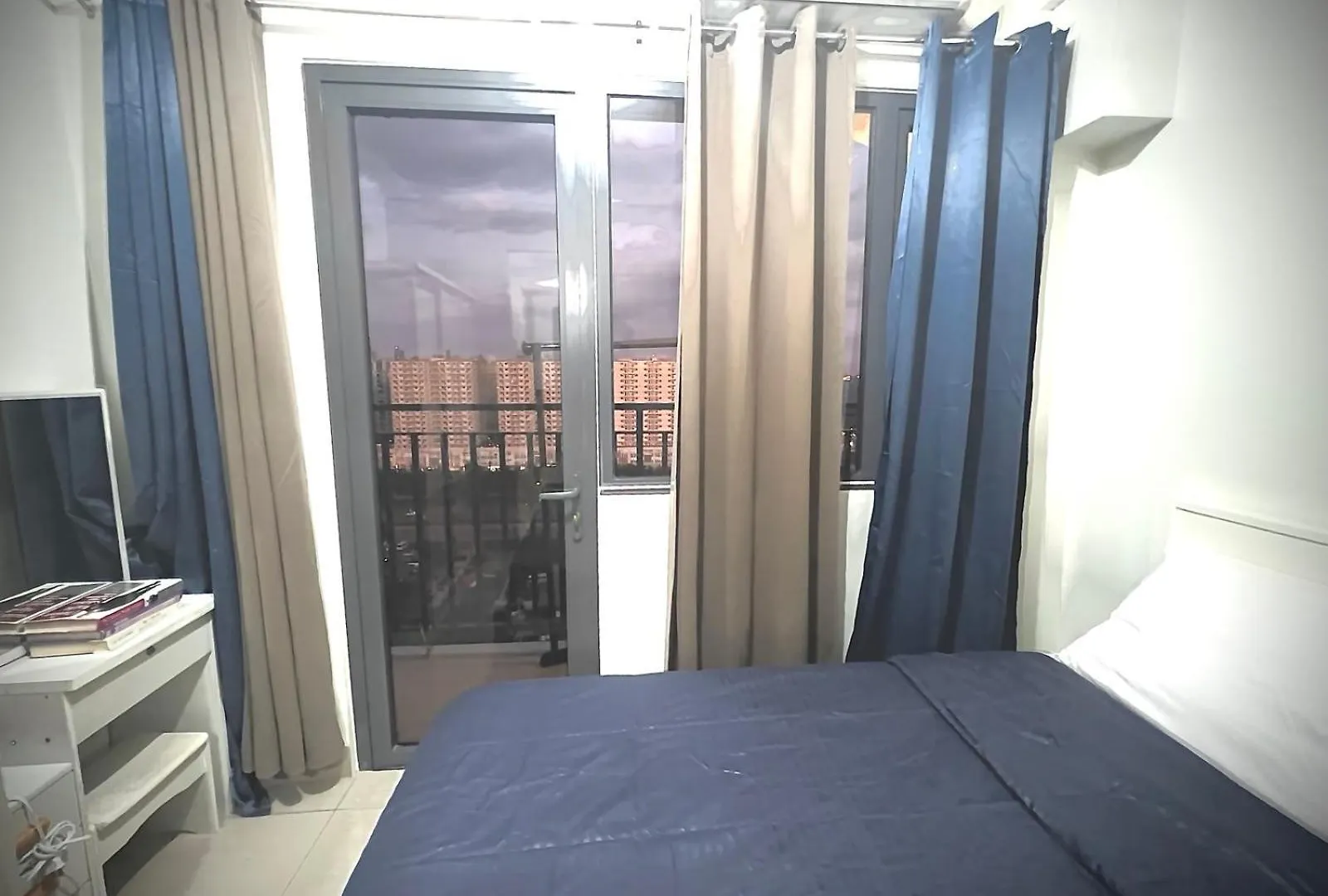 Aparthotel Mall Of Asia - Aseana Residences Shore Apartments Manila